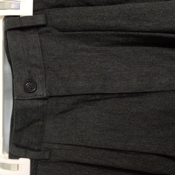 Dockers Khakis 32 x 32 Stretch Heather No Wrinkles Classic Fit Front Pleat Pants - Picture 8 of 10